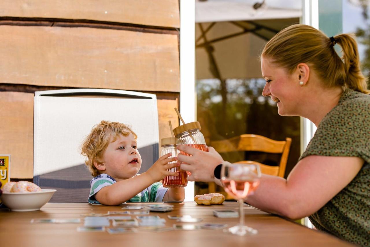 Charmecamping & Appartementen De Regge-Vallei Den Ham Ngoại thất bức ảnh